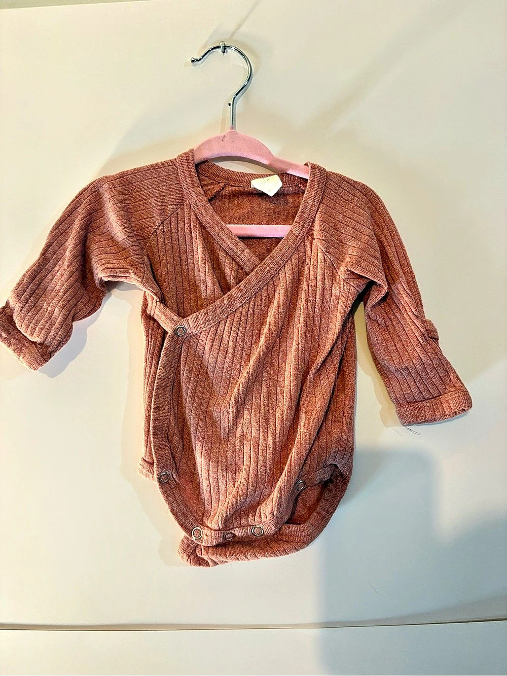 Kate Quinn Long Sleeve Wrap Bodysuit Dusty pink 3-6M